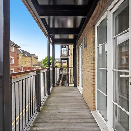 Luxnightzz - Two Bed - Close To North Station And Hospital Κόλτσεστερ Εξωτερικό φωτογραφία