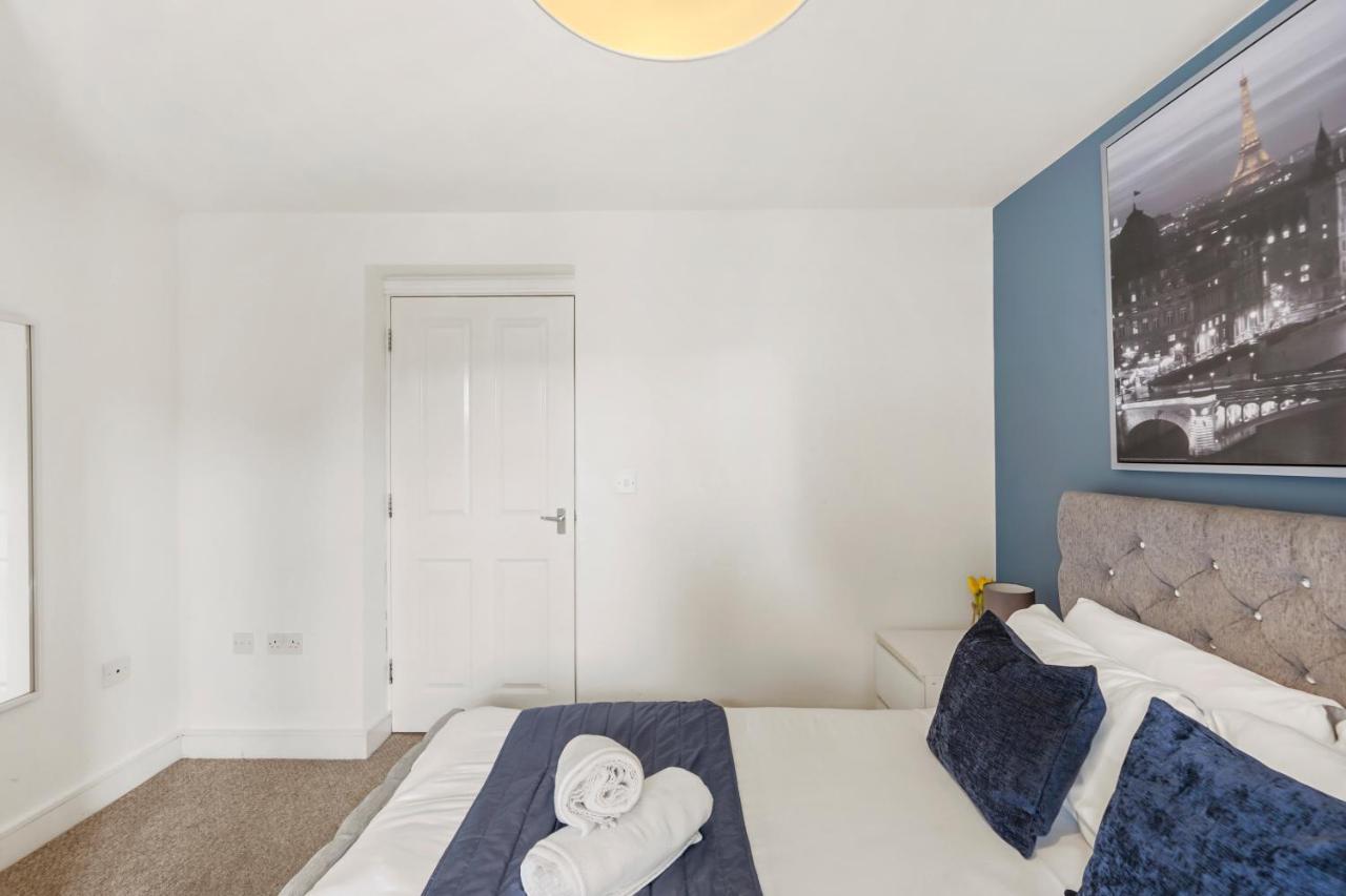 Luxnightzz - Two Bed - Close To North Station And Hospital Κόλτσεστερ Εξωτερικό φωτογραφία